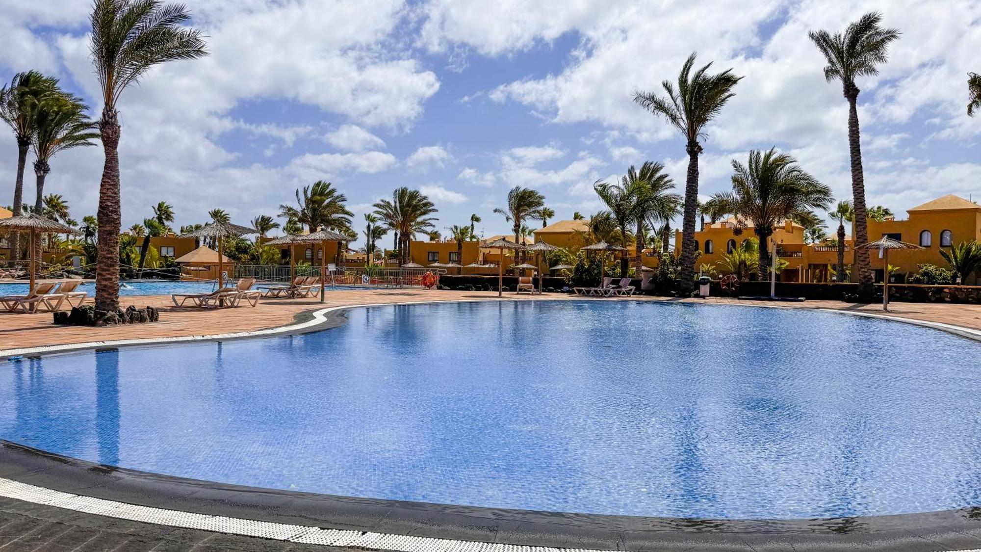 コラレホ Golden Dream, Swimming Pool And Parkingヴィラ エクステリア 写真